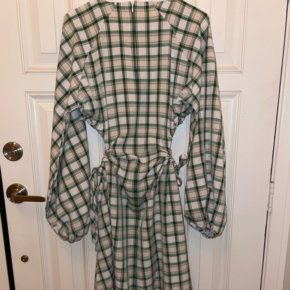 Nastygal Checkered Balloon Sleeve Dress - Picture 4 of 4
